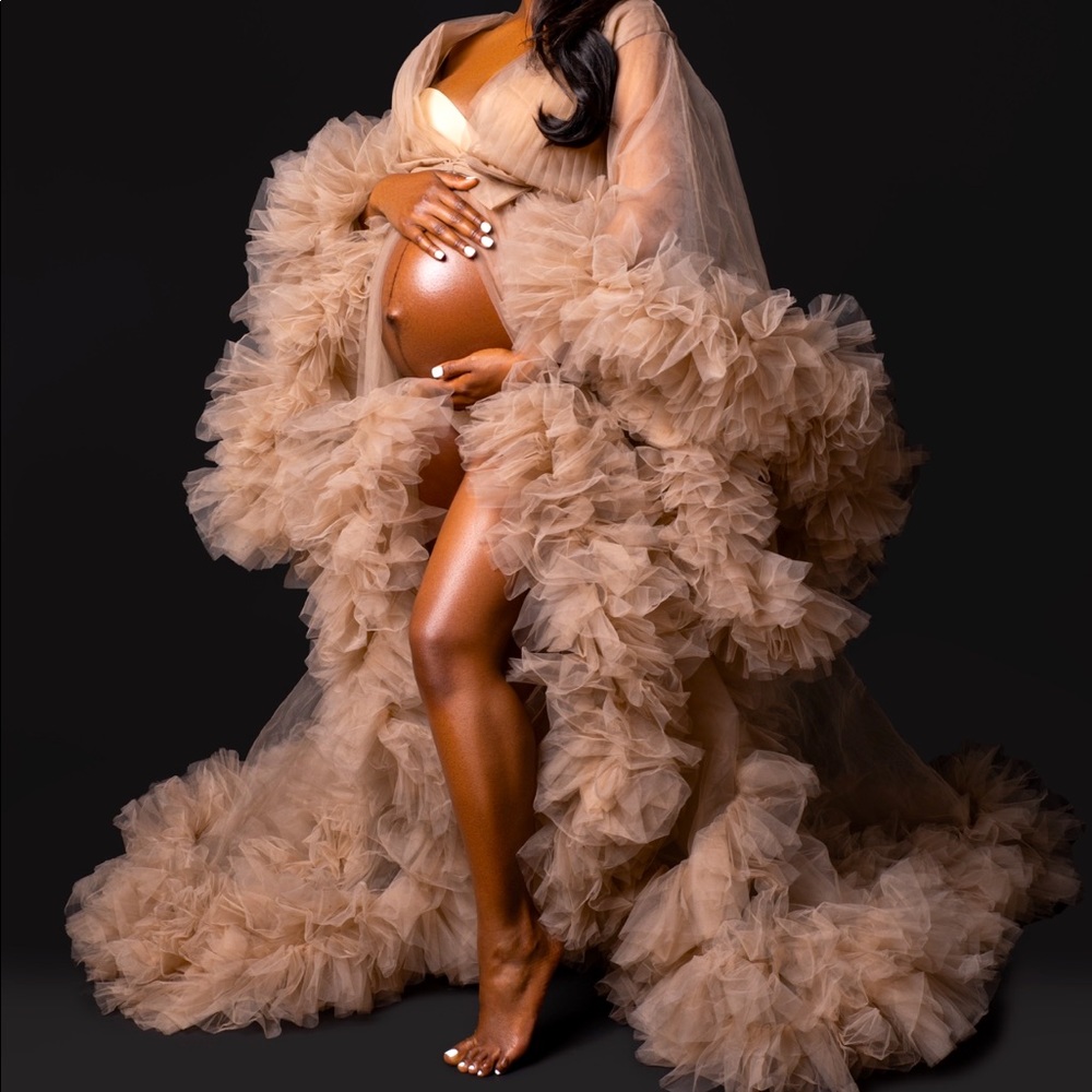 Maternity Tulle robe with train